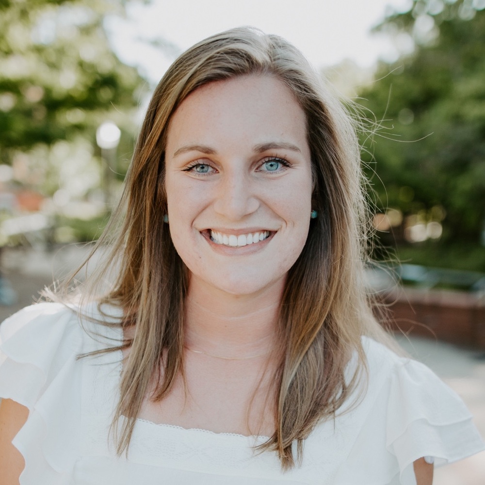 Meet your Posher, Kelly